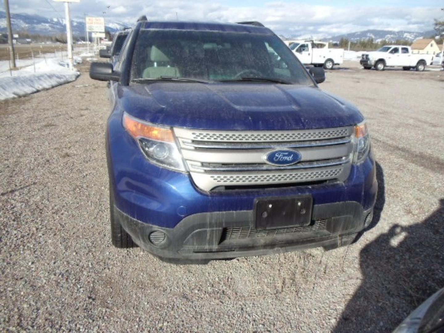 2015 Blue /Gray Ford Explorer Base 4WD (1FM5K8B88FG) with an 3.5L V6 DOHC 24V engine, 6-Speed Automatic transmission, located at 5465 Highway 2 W., Columbia Falls, MT, 59912, (406) 892-4407, 48.352188, -114.240929 - Photo#1